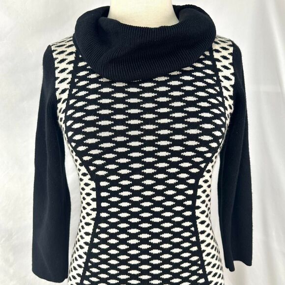 SANDRA DARREN Black Cream Polka Dot Long Sleeve Sweater Dress Women S Turtleneck - Picture 2 of 6